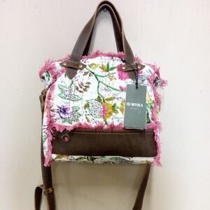NWT Myra Bag Co Floral Purse